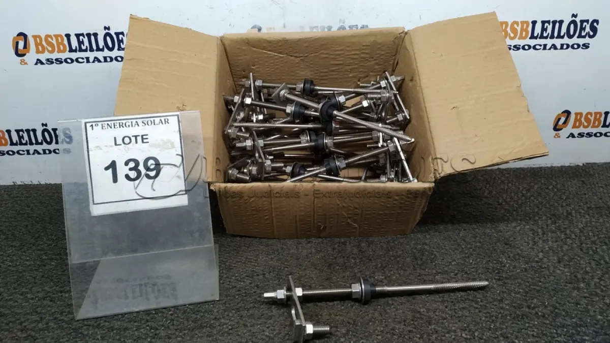 LOTE 139 - 01 CAIXA COM PARAFUSOS DE FIXAÇÃO METÁLICO M10 X 250MM AÇO INOX.  (NO ESTADO) ATENÇÃO! FAZER A VISITAÇÃO ANTES DE ARREMATAR, NÃO SABEMOS SE FUNCIONA, LEILÃO NÃO TEM GARANTIA E NEM DEVOLUÇÃO, SUJEITO A POSSÍVEIS AVARIAS VISÍVEIS/OCULTAS E/OU AUSÊNCIA DE COMPONENTES.