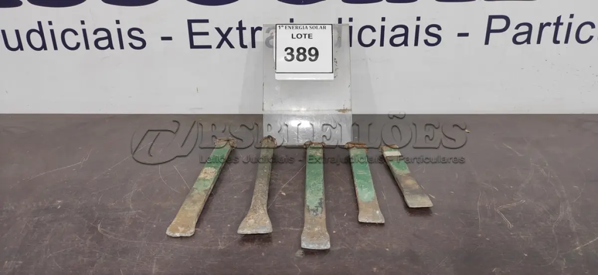 LOTE 389 - 05 TALHADEIRAS CHATAS. (NO ESTADO) ATENÇÃO! FAZER A VISITAÇÃO ANTES DE ARREMATAR, NÃO SABEMOS SE FUNCIONA, LEILÃO NÃO TEM GARANTIA E NEM DEVOLUÇÃO, SUJEITO A POSSÍVEIS AVARIAS VISÍVEIS/OCULTAS E/OU 