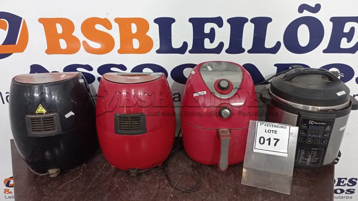 LOTE 017 - 01 PANELA DE PRESSÃO ELÉTRICA E 03 AIR FRYER MARCAS BRITÂNIA E PHILCO COM AVARIAS. (NO ESTADO) ATENÇÃO! FAZER A VISITAÇÃO ANTES DE ARREMATAR, NÃO SABEMOS SE FUNCIONA, LEILÃO NÃO TEM GARANTIA E NEM DEVOLUÇÃO, SUJEITO A POSSÍVEIS AVARIAS VISÍVEIS/OCULTAS E/OU AUSÊNCIA DE COMPONENTES.