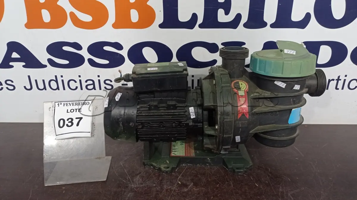 LOTE 037 - 01 BOMBA COM PRÉ-FILTRO PRA PISCINA MARCA SODRAMAR. (NO ESTADO) ATENÇÃO! FAZER A VISITAÇÃO ANTES DE ARREMATAR, NÃO SABEMOS SE FUNCIONA, LEILÃO NÃO TEM GARANTIA E NEM DEVOLUÇÃO, SUJEITO A POSSÍVEIS AVARIAS VISÍVEIS/OCULTAS E/OU AUSÊNCIA DE COMPONENTES.