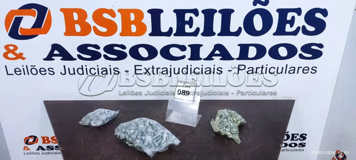 LOTE 089 - 01 CAIXA COM KIT FIXADOR ½. (NO ESTADO) ATENÇÃO! FAZER A VISITAÇÃO ANTES DE ARREMATAR, NÃO SABEMOS SE FUNCIONA, LEILÃO NÃO TEM GARANTIA E NEM DEVOLUÇÃO, SUJEITO A POSSÍVEIS AVARIAS VISÍVEIS/OCULTAS E/OU AUSÊNCIA DE COMPONENTES.