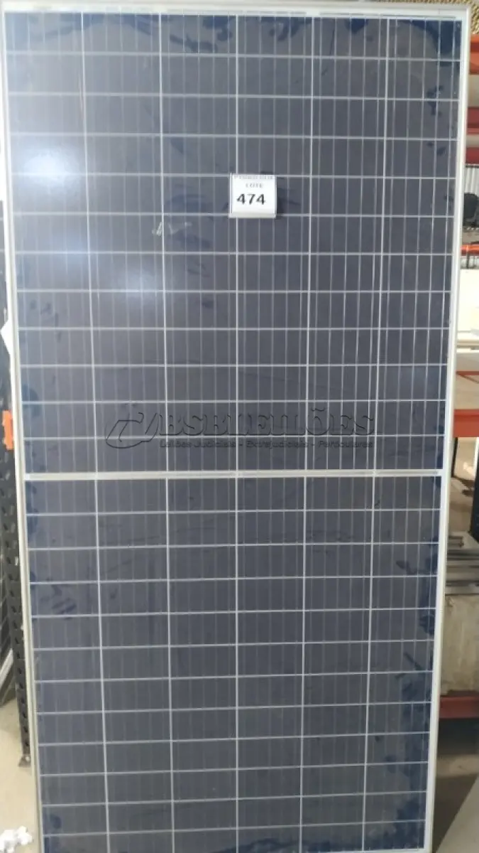 LOTE 474 - 01 MÓDULO SOLAR 340 WATTS. (NO ESTADO) ATENÇÃO! FAZER A VISITAÇÃO ANTES DE ARREMATAR, NÃO SABEMOS SE FUNCIONA, LEILÃO NÃO TEM GARANTIA E NEM DEVOLUÇÃO, SUJEITO A POSSÍVEIS AVARIAS VISÍVEIS/OCULTAS