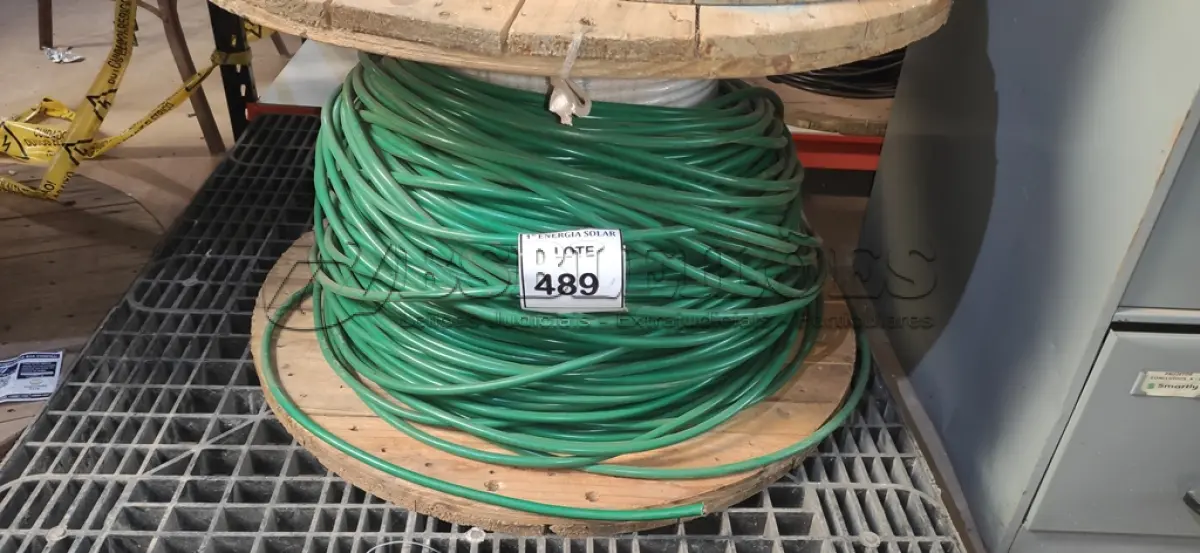 LOTE 489 - 96M DE FIO DE COBRE VERDE 0,25MM. (NO ESTADO) ATENÇÃO! FAZER A VISITAÇÃO ANTES DE ARREMATAR, NÃO SABEMOS SE FUNCIONA, LEILÃO NÃO TEM GARANTIA E NEM DEVOLUÇÃO, SUJEITO A POSSÍVEIS AVARIAS VISÍVEIS/OCULTAS