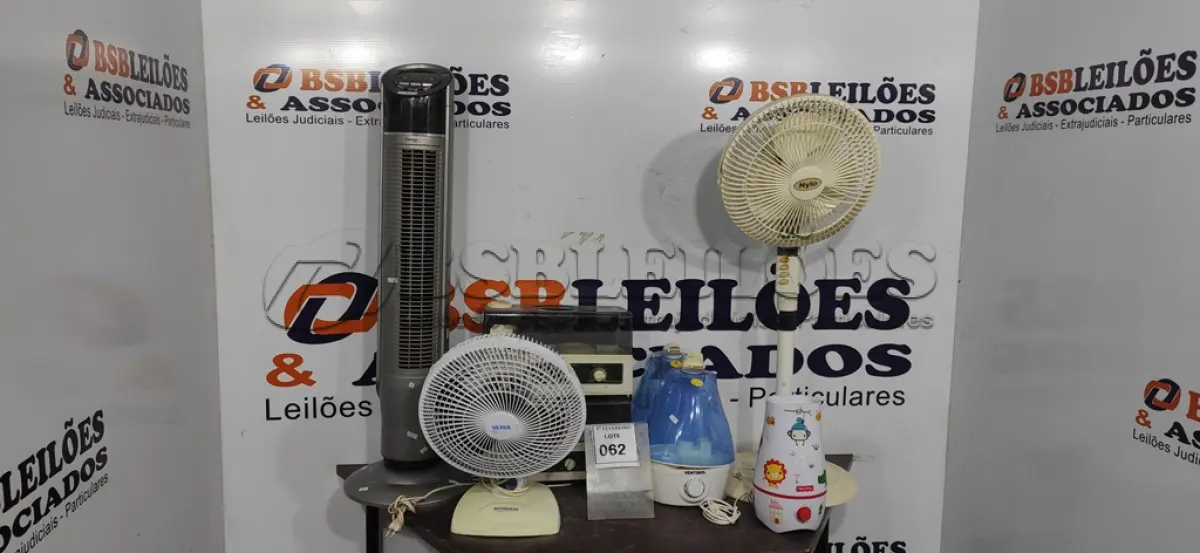 LOTE 062 - 05 UMIDIFICADORES E 03 VENTILADORES DE MARCAS E MODELOS DIVERSOS. (NO ESTADO) ATENÇÃO! FAZER A VISITAÇÃO ANTES DE ARREMATAR, NÃO SABEMOS SE FUNCIONA, LEILÃO NÃO TEM GARANTIA E NEM DEVOLUÇÃO, SUJEITO A POSSÍVEIS AVARIAS VISÍVEIS/OCULTAS E/OU AUSÊNCIA DE COMPONENTES.
