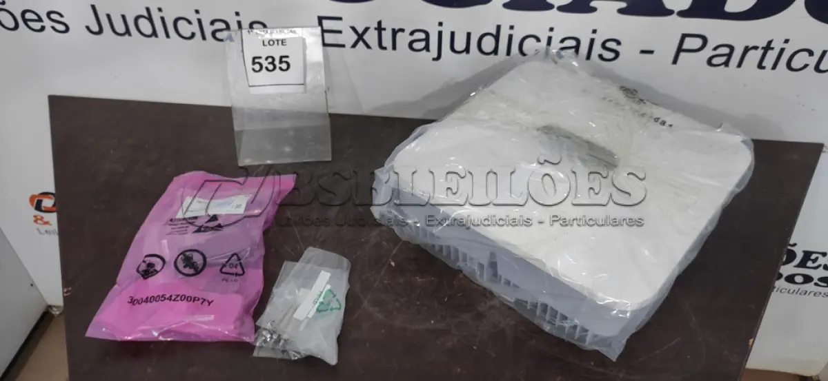 LOTE 535 - 01 INVERSOR SOLAR INVERT SIW300H M020 (NO ESTADO) ATENÇÃO! FAZER A VISITAÇÃO ANTES DE ARREMATAR, NÃO SABEMOS SE FUNCIONA, LEILÃO NÃO TEM GARANTIA E NEM DEVOLUÇÃO, SUJEITO A POSSÍVEIS AVARIAS VISÍVEIS/OCULTAS