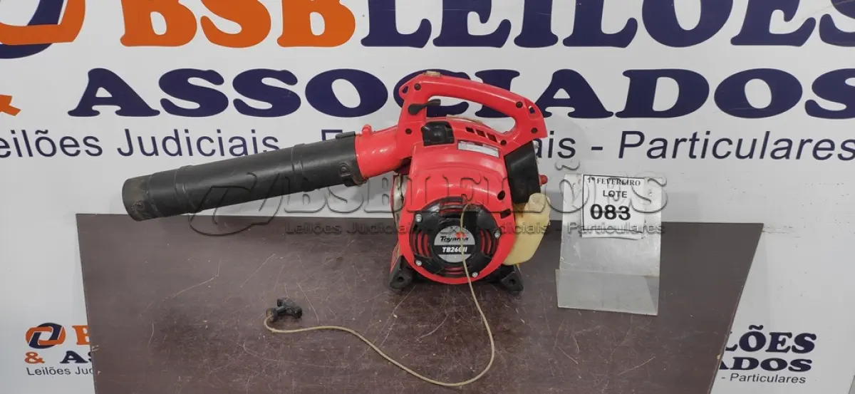 LOTE 083 - 01 SOPRADOR MODELO TB26G11 INCOMPLETO MARCA TOYAMA. (NO ESTADO) ATENÇÃO! FAZER A VISITAÇÃO ANTES DE ARREMATAR, NÃO SABEMOS SE FUNCIONA, LEILÃO NÃO TEM GARANTIA E NEM DEVOLUÇÃO, SUJEITO A POSSÍVEIS AVARIAS VISÍVEIS/OCULTAS E/OU AUSÊNCIA DE COMPONENTES.