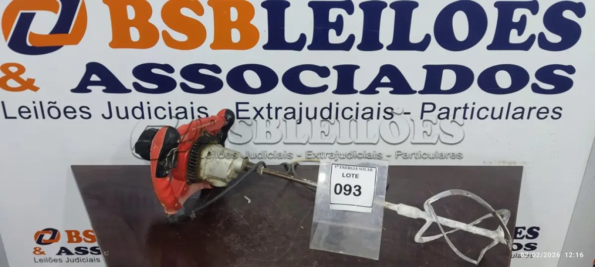 LOTE 093 - 01 MISTURADOR DE TINTA ELÉTRICO. (NO ESTADO) ATENÇÃO! FAZER A VISITAÇÃO ANTES DE ARREMATAR, NÃO SABEMOS SE FUNCIONA, LEILÃO NÃO TEM GARANTIA E NEM DEVOLUÇÃO, SUJEITO A POSSÍVEIS AVARIAS VISÍVEIS/OCULTAS E/OU AUSÊNCIA DE COMPONENTES.