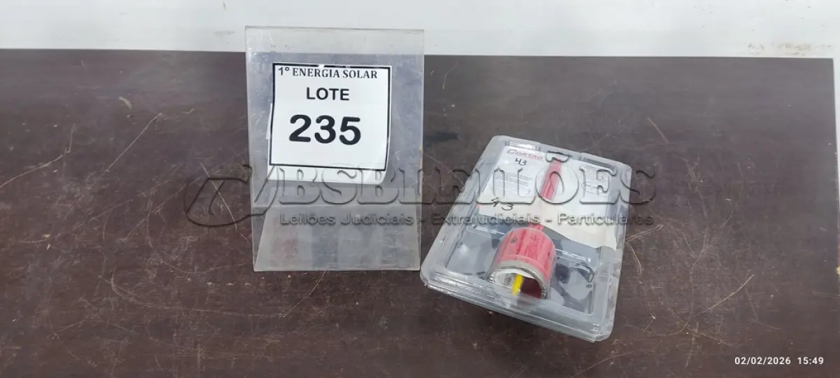 LOTE 235 - 01 SERRA COPO PARA ALVENARIA N* 50MM. (NO ESTADO) ATENÇÃO! FAZER A VISITAÇÃO ANTES DE ARREMATAR, NÃO SABEMOS SE FUNCIONA, LEILÃO NÃO TEM GARANTIA E NEM DEVOLUÇÃO, SUJEITO A POSSÍVEIS AVARIAS VISÍVEIS/OCULTAS E/OU AUSÊNCIA DE COMPONENTES.