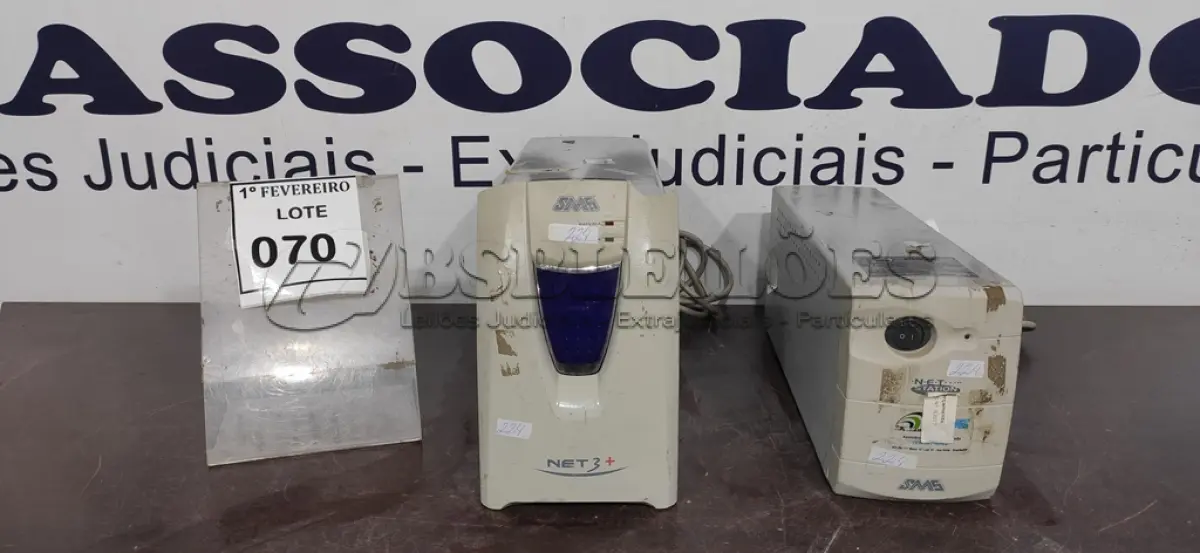 LOTE 070 - 01 NOBREAK DE 1.400VA E 01 NOBREAK DE 1.200VA. (NO ESTADO) ATENÇÃO! FAZER A VISITAÇÃO ANTES DE ARREMATAR, NÃO SABEMOS SE FUNCIONA, LEILÃO NÃO TEM GARANTIA E NEM DEVOLUÇÃO, SUJEITO A POSSÍVEIS AVARIAS VISÍVEIS/OCULTAS E/OU AUSÊNCIA DE COMPONENTES.