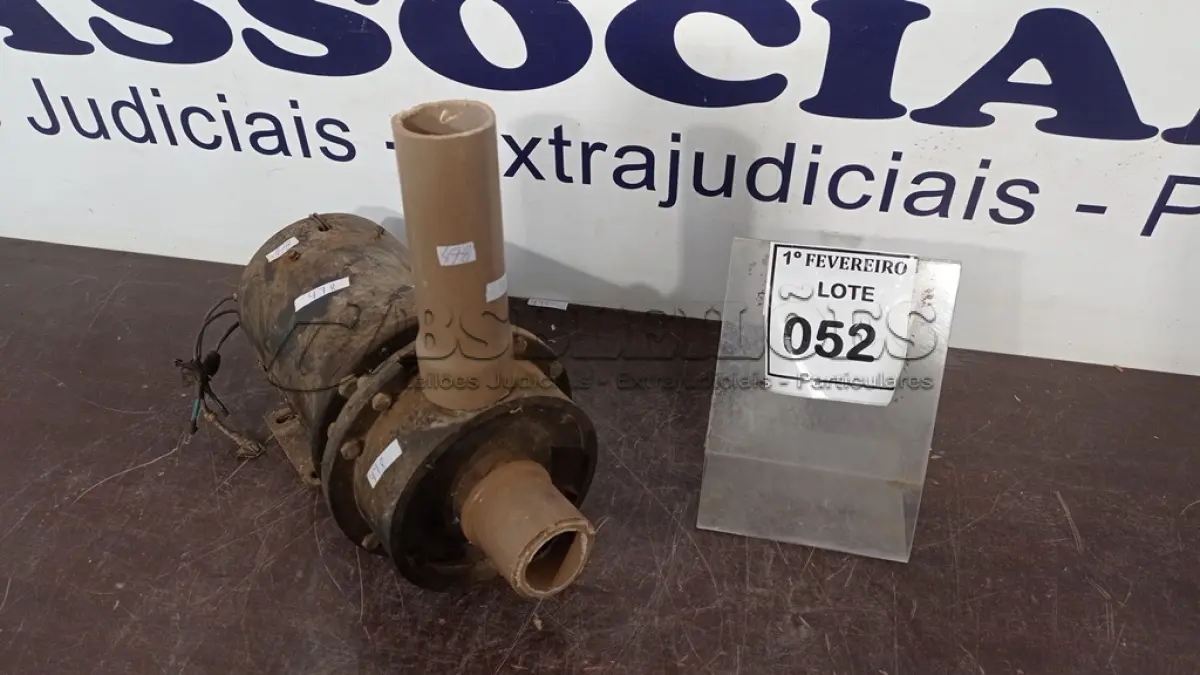 LOTE 052 - 01 BOMBA PARA HIDROMASSAGEM. (NO ESTADO) ATENÇÃO! FAZER A VISITAÇÃO ANTES DE ARREMATAR, NÃO SABEMOS SE FUNCIONA, LEILÃO NÃO TEM GARANTIA E NEM DEVOLUÇÃO, SUJEITO A POSSÍVEIS AVARIAS VISÍVEIS/OCULTAS E/OU AUSÊNCIA DE COMPONENTES.