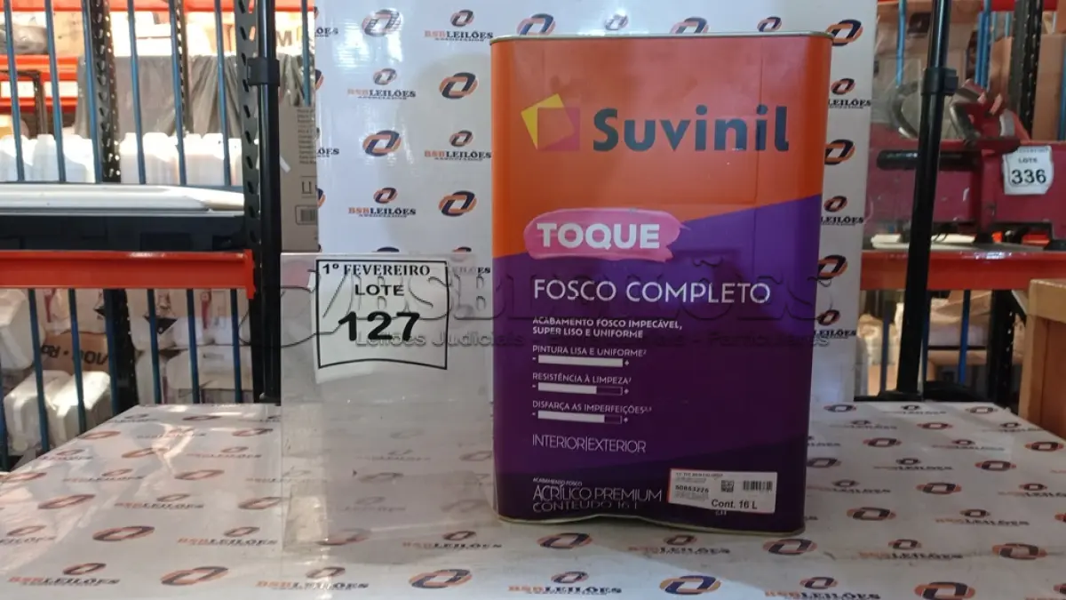 LOTE 127 - 01 LATA DE TINTA ACRÍLICA PREMIUM ACABAMENTO FOSCO 16L NA COR A014 CALOPSITA MARCA SUVINIL. (NO ESTADO) ATENÇÃO! FAZER A VISITAÇÃO ANTES DE ARREMATAR, NÃO SABEMOS SE FUNCIONA, LEILÃO NÃO TEM GARANTIA E NEM DEVOLUÇÃO, SUJEITO A POSSÍVEIS AVARIAS VISÍVEIS/OCULTAS E/OU AUSÊNCIA DE COMPONENTES.