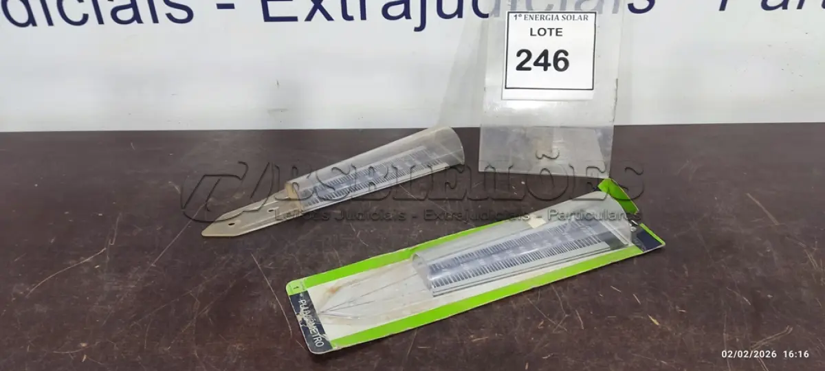 LOTE 246 - 02 PLUVIÔMETROS. (NO ESTADO) ATENÇÃO! FAZER A VISITAÇÃO ANTES DE ARREMATAR, NÃO SABEMOS SE FUNCIONA, LEILÃO NÃO TEM GARANTIA E NEM DEVOLUÇÃO, SUJEITO A POSSÍVEIS AVARIAS VISÍVEIS/OCULTAS E/OU AUSÊNCIA DE COMPONENTES.