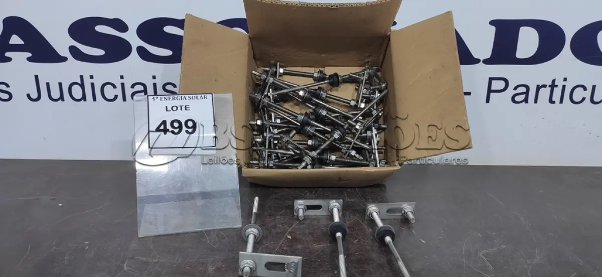 LOTE 499 - 01 CAIXA COM PARAFUSOS DE FIXAÇÃO METÁLICA M10X 250MM DE AÇO INOX. (NO ESTADO) ATENÇÃO! FAZER A VISITAÇÃO ANTES DE ARREMATAR, NÃO SABEMOS SE FUNCIONA, LEILÃO NÃO TEM GARANTIA E NEM DEVOLUÇÃO, SUJEITO A POSSÍVEIS AVARIAS VISÍVEIS/OCULTAS