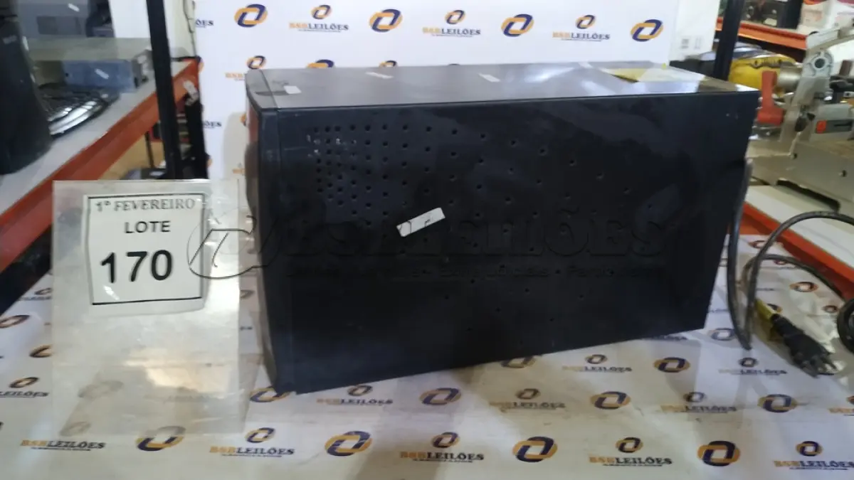 LOTE 170 - 01 NOBREAK MARCA SAFE SERVER 2KVA. (NO ESTADO) ATENÇÃO! FAZER A VISITAÇÃO ANTES DE ARREMATAR, NÃO SABEMOS SE FUNCIONA, LEILÃO NÃO TEM GARANTIA E NEM DEVOLUÇÃO, SUJEITO A POSSÍVEIS AVARIAS VISÍVEIS/OCULTAS E/OU AUSÊNCIA DE COMPONENTES.