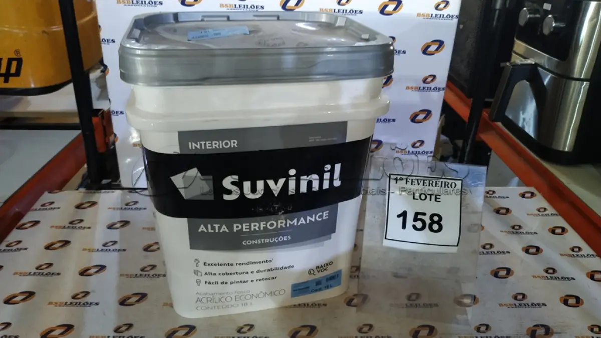 LOTE 158 - 01 BALDE DE TINTA ACRÍLICO ECONÔMICO INTERIOR 18L NA COR FOSCO BRANCO MARCA SUVINIL. (NO ESTADO) ATENÇÃO! FAZER A VISITAÇÃO ANTES DE ARREMATAR, NÃO SABEMOS SE FUNCIONA, LEILÃO NÃO TEM GARANTIA E NEM DEVOLUÇÃO, SUJEITO A POSSÍVEIS AVARIAS VISÍVEIS/OCULTAS E/OU AUSÊNCIA DE COMPONENTES.