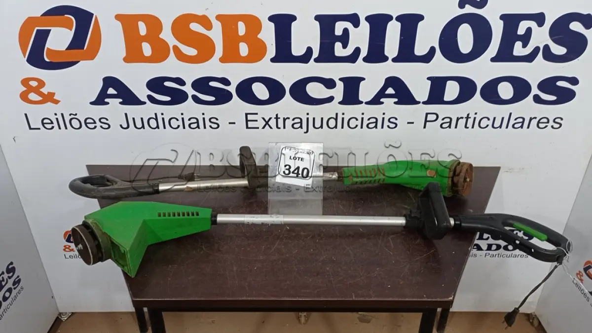 LOTE 340 - 02 MÁQUINAS ROÇADEIRAS ELÉTRICAS. (NO ESTADO) ATENÇÃO! FAZER A VISITAÇÃO ANTES DE ARREMATAR, NÃO SABEMOS SE FUNCIONA, LEILÃO NÃO TEM GARANTIA E NEM DEVOLUÇÃO, SUJEITO A POSSÍVEIS AVARIAS VISÍVEIS/OCULTAS E/OU AUSÊNCIA DE COMPONENTES.