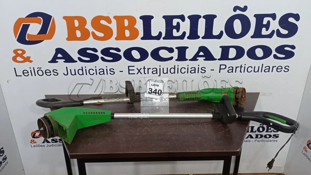 LOTE 340 - 02 MÁQUINAS ROÇADEIRAS ELÉTRICAS. (NO ESTADO) ATENÇÃO! FAZER A VISITAÇÃO ANTES DE ARREMATAR, NÃO SABEMOS SE FUNCIONA, LEILÃO NÃO TEM GARANTIA E NEM DEVOLUÇÃO, SUJEITO A POSSÍVEIS AVARIAS VISÍVEIS/OCULTAS E/OU AUSÊNCIA DE COMPONENTES.