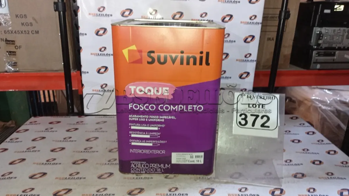LOTE 372 - 01 LATA DE TINTA ACRÍLICA PREMIUM ACABAMENTO FOSCO 16L NA COR FOSCO BRANCO NEVE MARCA SUVINIL. (NO ESTADO) ATENÇÃO! FAZER A VISITAÇÃO ANTES DE ARREMATAR, NÃO SABEMOS SE FUNCIONA, LEILÃO NÃO TEM GARANTIA E NEM DEVOLUÇÃO, SUJEITO A POSSÍVEIS AVARIAS VISÍVEIS/OCULTAS E/OU AUSÊNCIA DE COMPONENTES.