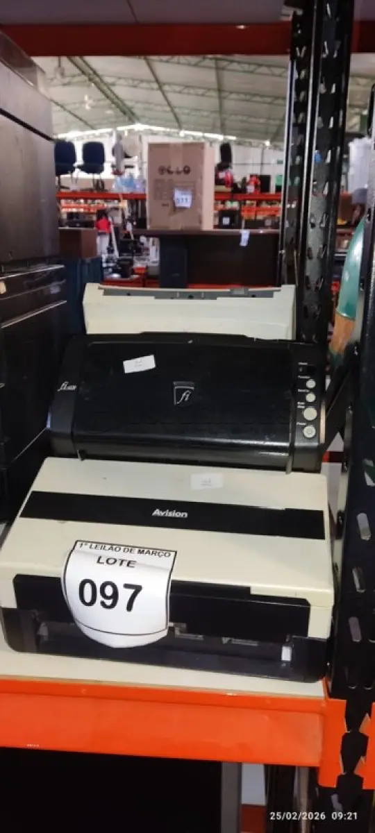 LOTE 097 - 02 SCANNERS DE MARCAS E MODELOS DIVERSOS. (NO ESTADO) ATENÇÃO! FAZER A VISITAÇÃO ANTES DE ARREMATAR, NÃO SABEMOS SE FUNCIONA, LEILÃO NÃO TEM GARANTIA E NEM DEVOLUÇÃO, SUJEITO A POSSÍVEIS AVARIAS VISÍVEIS/OCULTAS E/OU AUSÊNCIA DE COMPONENTES.