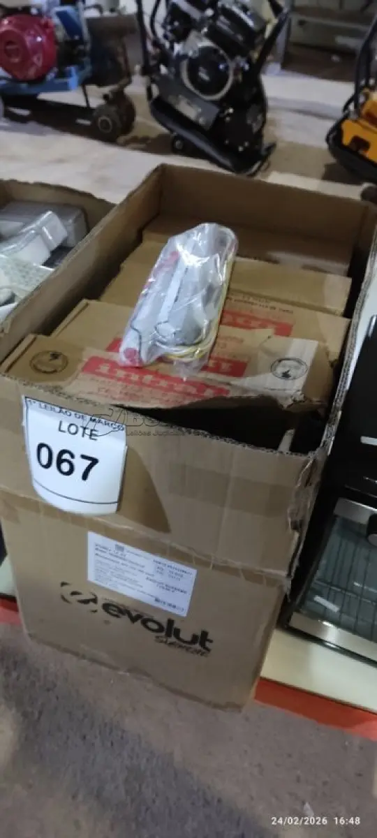 LOTE 067 - 01 CAIXA COM GRANDE QUANTIDADE DE INVERSOR DE EMERGÊNCIA 220V/60HZ MARCA INTRAL. (NO ESTADO) ATENÇÃO! FAZER A VISITAÇÃO ANTES DE ARREMATAR, NÃO SABEMOS SE FUNCIONA, LEILÃO NÃO TEM GARANTIA E NEM DEVOLUÇÃO, SUJEITO A POSSÍVEIS AVARIAS VISÍVEIS/OCULTAS E/OU AUSÊNCIA DE COMPONENTES.