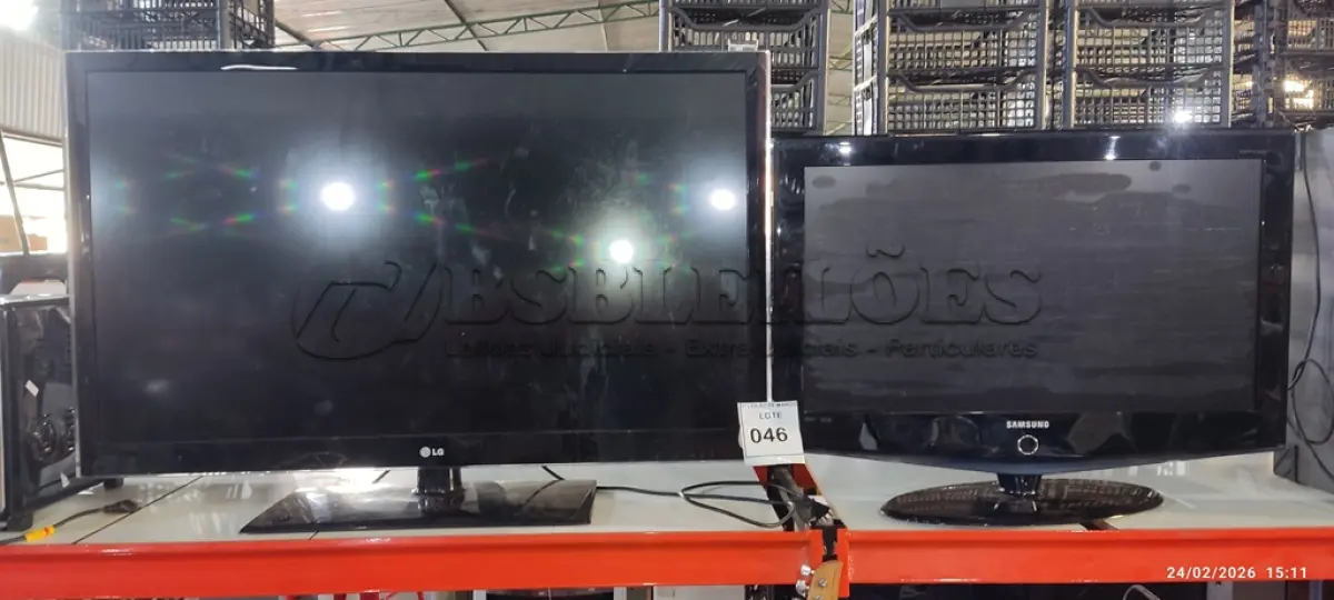 LOTE 046 - 01 TV LCD 32’MARCA SAMSUNG E 01 TV LCD 47’’ MARCA LG. (NO ESTADO) ATENÇÃO! FAZER A VISITAÇÃO ANTES DE ARREMATAR, NÃO SABEMOS SE FUNCIONA, LEILÃO NÃO TEM GARANTIA E NEM DEVOLUÇÃO, SUJEITO A POSSÍVEIS AVARIAS VISÍVEIS/OCULTAS E/OU AUSÊNCIA DE COMPONENTES.