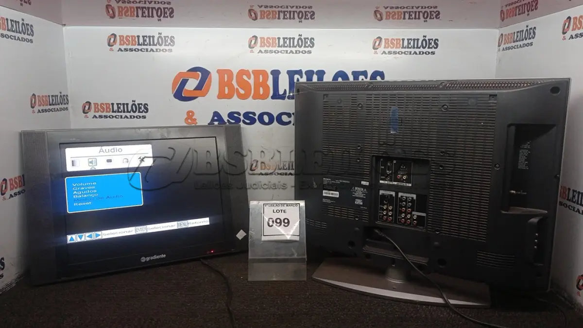 LOTE 099 - 01 TV LCD 26’’ MARCA SONY E 01  LCD 20’’ MARCA GRADIENTE. (NO ESTADO) ATENÇÃO! FAZER A VISITAÇÃO ANTES DE ARREMATAR, NÃO SABEMOS SE FUNCIONA, LEILÃO NÃO TEM GARANTIA E NEM DEVOLUÇÃO, SUJEITO A POSSÍVEIS AVARIAS VISÍVEIS/OCULTAS E/OU AUSÊNCIA DE COMPONENTES.