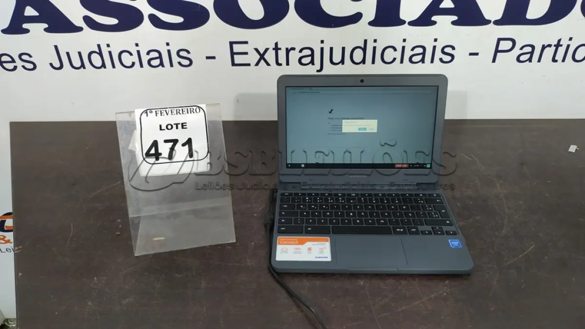 LOTE 471 - 01 NOTEBOOK 16GB MEMÓRIA 2GB LINHA CONNECT MARCA SAMSUNG SEM FONTE. (NO ESTADO) ATENÇÃO! FAZER A VISITAÇÃO ANTES DE ARREMATAR, NÃO SABEMOS SE FUNCIONA, LEILÃO NÃO TEM GARANTIA E NEM DEVOLUÇÃO, SUJEITO A POSSÍVEIS AVARIAS VISÍVEIS/OCULTAS E/OU AUSÊNCIA DE COMPONENTES.