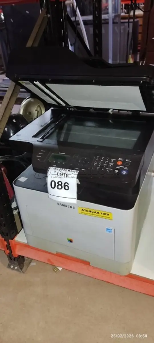 LOTE 086 - 01 IMPRESSORA MULTIFUNCIONAL MODELO CLX-6260FR MARCA SAMSUNG. (NO ESTADO) ATENÇÃO! FAZER A VISITAÇÃO ANTES DE ARREMATAR, NÃO SABEMOS SE FUNCIONA, LEILÃO NÃO TEM GARANTIA E NEM DEVOLUÇÃO, SUJEITO A POSSÍVEIS AVARIAS VISÍVEIS/OCULTAS E/OU AUSÊNCIA DE COMPONENTES.