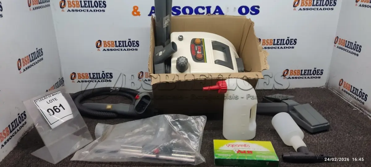 LOTE 061 - 01 LIMPADOR A VAPOR MARCA VAPORETTO. (NO ESTADO) ATENÇÃO! FAZER A VISITAÇÃO ANTES DE ARREMATAR, NÃO SABEMOS SE FUNCIONA, LEILÃO NÃO TEM GARANTIA E NEM DEVOLUÇÃO, SUJEITO A POSSÍVEIS AVARIAS VISÍVEIS/OCULTAS E/OU AUSÊNCIA DE COMPONENTES.