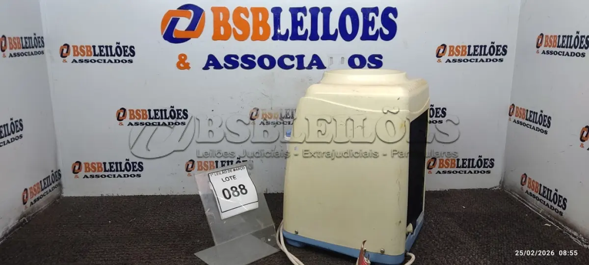 LOTE 088 - 01 PURIFICADOR PARA GALÃO MARCA IBBL. (NO ESTADO) ATENÇÃO! FAZER A VISITAÇÃO ANTES DE ARREMATAR, NÃO SABEMOS SE FUNCIONA, LEILÃO NÃO TEM GARANTIA E NEM DEVOLUÇÃO, SUJEITO A POSSÍVEIS AVARIAS VISÍVEIS/OCULTAS E/OU AUSÊNCIA DE COMPONENTES.
