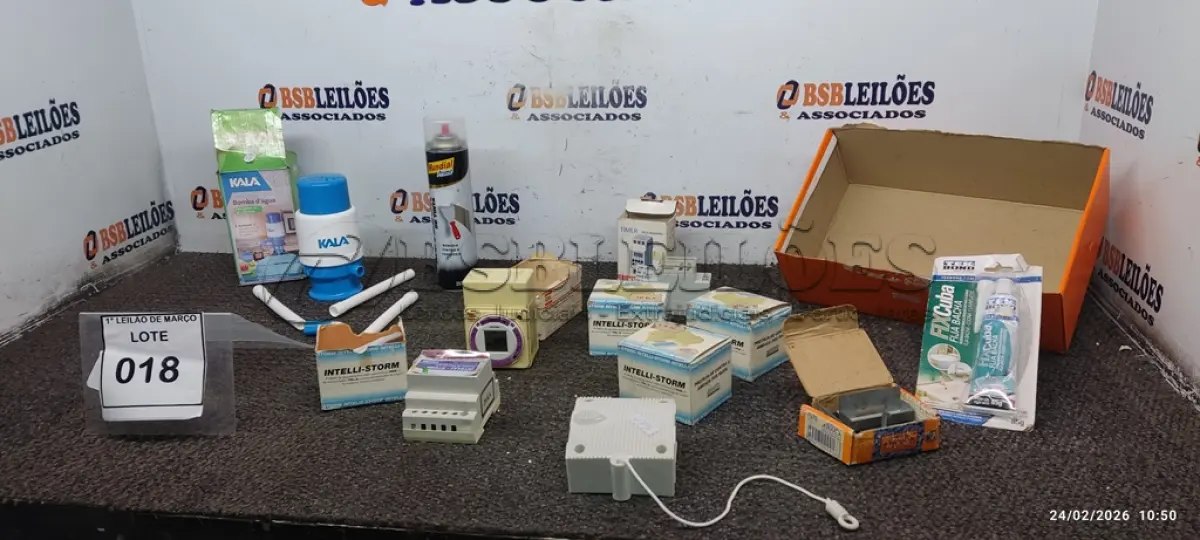 LOTE 018 - 04 PROTETORES DE ENERGIA, 01 TIMER PROGRAMÁVEL, 01 BOMBA D’AGUA PARA GARRAFÃO, 01PROGRAMADOR HORÁRIO ELETROMECÂNICO E 01 REMOVEDOR DE TINTAS. (NO ESTADO) ATENÇÃO! FAZER A VISITAÇÃO ANTES DE ARREMATAR, NÃO SABEMOS SE FUNCIONA, LEILÃO NÃO TEM GARANTIA E NEM DEVOLUÇÃO, SUJEITO A POSSÍVEIS AVARIAS VISÍVEIS/OCULTAS E/OU AUSÊNCIA DE COMPONENTES.