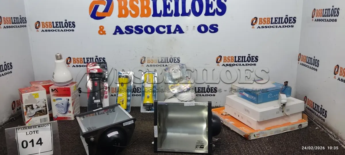 LOTE 014 - 03 LANTERNAS, 03 LÂMPADAS, 02 LUMINÁRIAS, 04 LUMINÁRIAS LED E VÁRIOS DETECTORES DE PRESENÇA MARCAS E MODELOS DIVERSOS. (NO ESTADO) ATENÇÃO! FAZER A VISITAÇÃO ANTES DE ARREMATAR, NÃO SABEMOS SE FUNCIONA, LEILÃO NÃO TEM GARANTIA E NEM DEVOLUÇÃO, SUJEITO A POSSÍVEIS AVARIAS VISÍVEIS/OCULTAS E/OU AUSÊNCIA DE COMPONENTES.