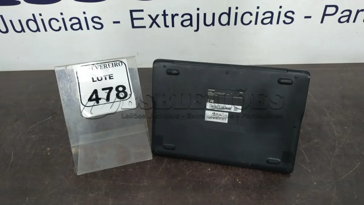 LOTE 478 - 01 NOTEBOOK 16GB MEMÓRIA 2GB LINHA CONNECT MARCA SAMSUNG SEM FONTE. (NO ESTADO) ATENÇÃO! FAZER A VISITAÇÃO ANTES DE ARREMATAR, NÃO SABEMOS SE FUNCIONA, LEILÃO NÃO TEM GARANTIA E NEM DEVOLUÇÃO, SUJEITO A POSSÍVEIS AVARIAS VISÍVEIS/OCULTAS E/OU AUSÊNCIA DE COMPONENTES.