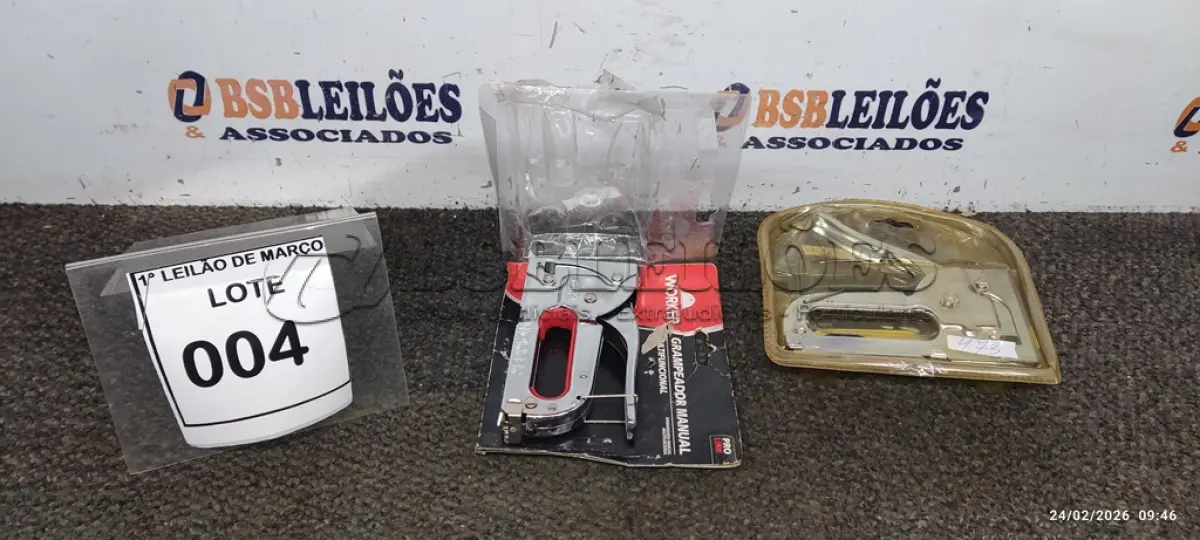 LOTE 004 - 02 GRAMPEADORES WORKER E VONDER. (NO ESTADO) ATENÇÃO! FAZER A VISITAÇÃO ANTES DE ARREMATAR, NÃO SABEMOS SE FUNCIONA, LEILÃO NÃO TEM GARANTIA E NEM DEVOLUÇÃO, SUJEITO A POSSÍVEIS AVARIAS VISÍVEIS/OCULTAS E/OU AUSÊNCIA DE COMPONENTES.