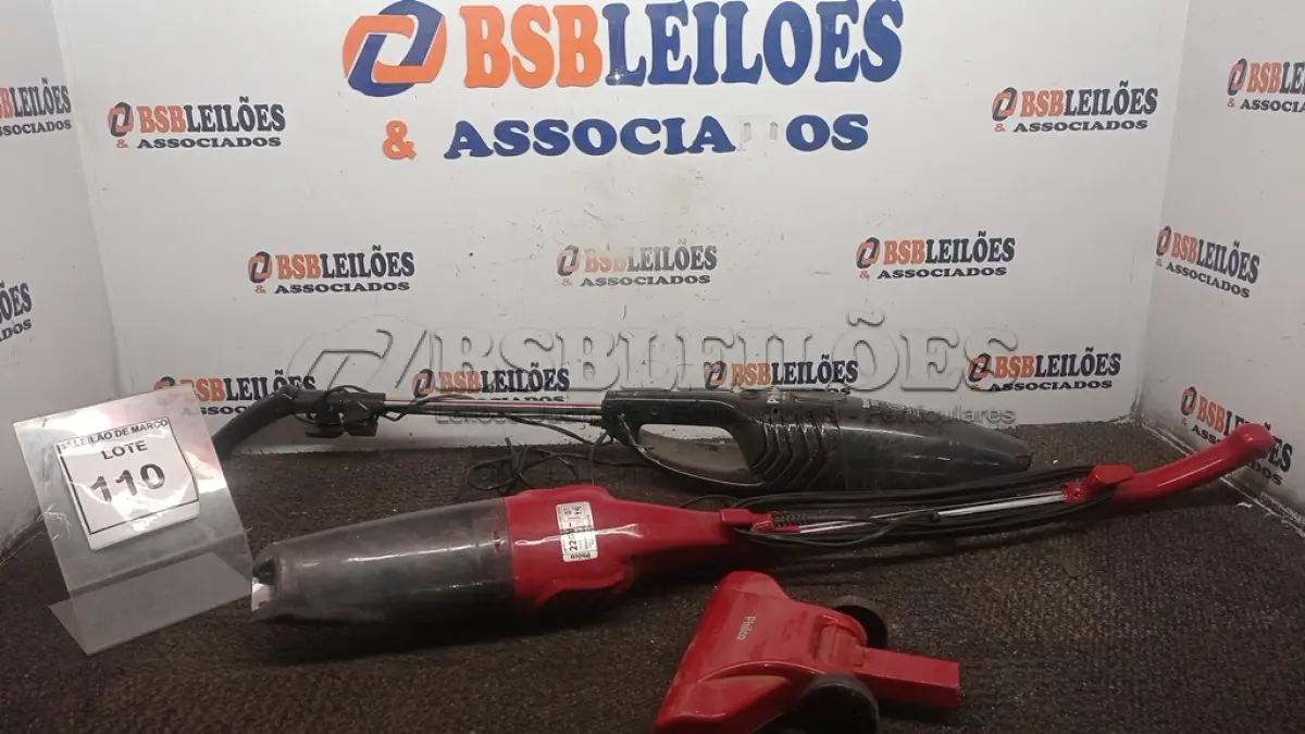 LOTE 110 - 02 ASPIRADORES DE PÓ 220V MARCA PHILCO. (NO ESTADO) ATENÇÃO! FAZER A VISITAÇÃO ANTES DE ARREMATAR, NÃO SABEMOS SE FUNCIONA, LEILÃO NÃO TEM GARANTIA E NEM DEVOLUÇÃO, SUJEITO A POSSÍVEIS AVARIAS VISÍVEIS/OCULTAS E/OU AUSÊNCIA DE COMPONENTES.