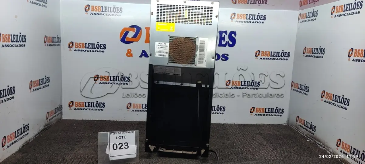 LOTE 023 - 01 ADEGA 127V MARCA BRASTEMP. (NO ESTADO) ATENÇÃO! FAZER A VISITAÇÃO ANTES DE ARREMATAR, NÃO SABEMOS SE FUNCIONA, LEILÃO NÃO TEM GARANTIA E NEM DEVOLUÇÃO, SUJEITO A POSSÍVEIS AVARIAS VISÍVEIS/OCULTAS E/OU AUSÊNCIA DE COMPONENTES.
