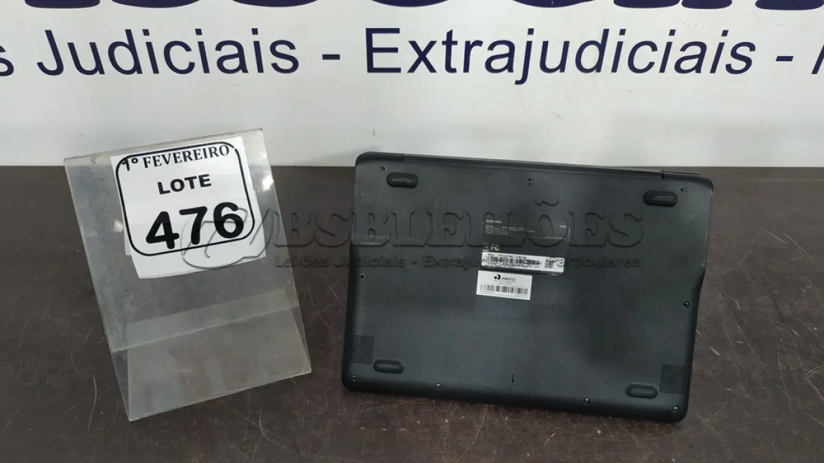 LOTE 476 - 01 NOTEBOOK 16GB MEMÓRIA 2GB LINHA CONNECT MARCA SAMSUNG SEM FONTE. (NO ESTADO) ATENÇÃO! FAZER A VISITAÇÃO ANTES DE ARREMATAR, NÃO SABEMOS SE FUNCIONA, LEILÃO NÃO TEM GARANTIA E NEM DEVOLUÇÃO, SUJEITO A POSSÍVEIS AVARIAS VISÍVEIS/OCULTAS E/OU AUSÊNCIA DE COMPONENTES.