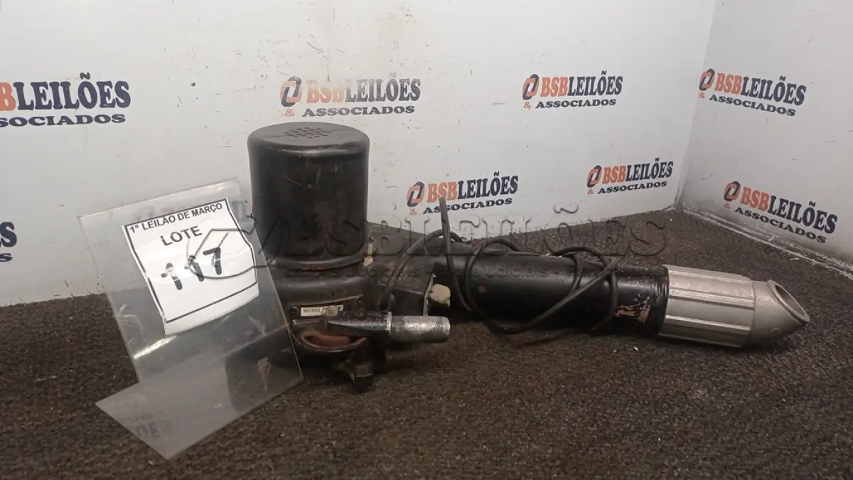 LOTE 117 - 01 SECADOR PROFISSIONAL PARA PETSHOP MODELO ELITE 8000 220V. (NO ESTADO) ATENÇÃO! FAZER A VISITAÇÃO ANTES DE ARREMATAR, NÃO SABEMOS SE FUNCIONA, LEILÃO NÃO TEM GARANTIA E NEM DEVOLUÇÃO, SUJEITO A POSSÍVEIS AVARIAS VISÍVEIS/OCULTAS E/OU AUSÊNCIA DE COMPONENTES.