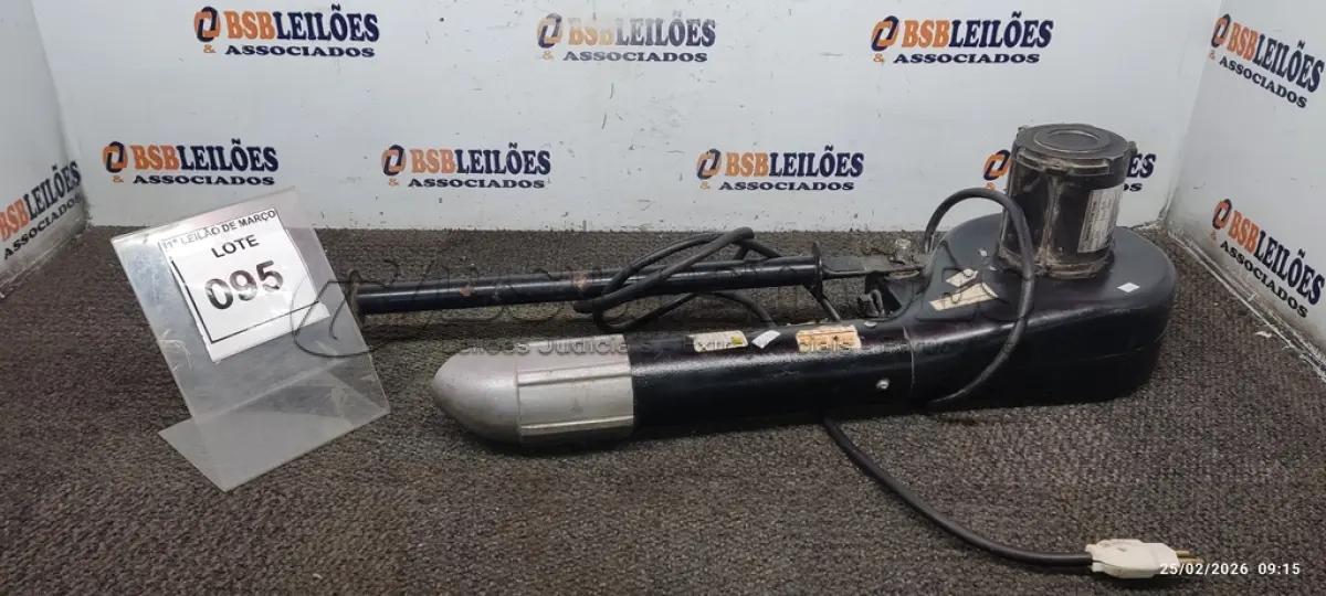 LOTE 095 - 01 SECADOR PROFISSIONAL PARA PETSHOP MODELO ELITE 8000 220V. (NO ESTADO) ATENÇÃO! FAZER A VISITAÇÃO ANTES DE ARREMATAR, NÃO SABEMOS SE FUNCIONA, LEILÃO NÃO TEM GARANTIA E NEM DEVOLUÇÃO, SUJEITO A POSSÍVEIS AVARIAS VISÍVEIS/OCULTAS E/OU AUSÊNCIA DE COMPONENTES.