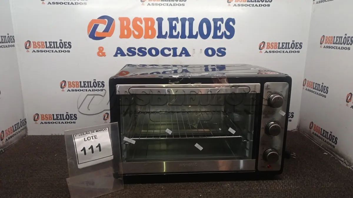 LOTE 111 - 01 FORNO ELÉTRICO MODELO GRAND FAMILY II 52L MARCA 220V MONDIAL. (NO ESTADO) ATENÇÃO! FAZER A VISITAÇÃO ANTES DE ARREMATAR, NÃO SABEMOS SE FUNCIONA, LEILÃO NÃO TEM GARANTIA E NEM DEVOLUÇÃO, SUJEITO A POSSÍVEIS AVARIAS VISÍVEIS/OCULTAS E/OU AUSÊNCIA DE COMPONENTES.