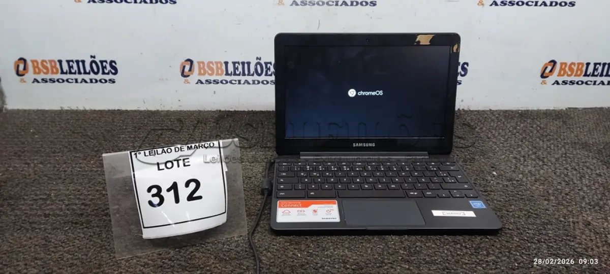 LOTE 312 - 01 NOTEBOOK 2GB DE MEMÓRIA, 16GB E.MMC TELA 11.6’’ LINHA CONNECT MARCA SAMSUNG SEM FONTE. (NO ESTADO) ATENÇÃO! FAZER A VISITAÇÃO ANTES DE ARREMATAR, NÃO SABEMOS SE FUNCIONA, LEILÃO NÃO TEM GARANTIA E NEM DEVOLUÇÃO, SUJEITO A POSSÍVEIS AVARIAS VISÍVEIS/OCULTAS E/OU AUSÊNCIA DE COMPONENTES.