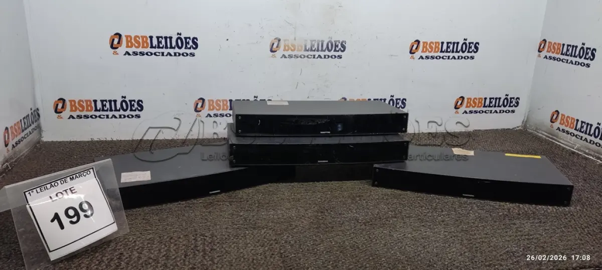LOTE 199 - 04 TERMINAIS DE VIDEOCONFERÊNCIA MARCA TANDBERG. (NO ESTADO) ATENÇÃO! FAZER A VISITAÇÃO ANTES DE ARREMATAR, NÃO SABEMOS SE FUNCIONA, LEILÃO NÃO TEM GARANTIA E NEM DEVOLUÇÃO, SUJEITO A POSSÍVEIS AVARIAS VISÍVEIS/OCULTAS E/OU AUSÊNCIA DE COMPONENTES.