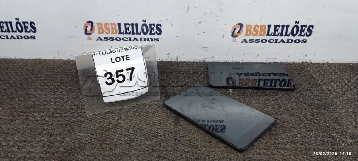LOTE 357 - 02 TABLETS MARCA DELL SEM CARREGADOR. (NO ESTADO) ATENÇÃO! FAZER A VISITAÇÃO ANTES DE ARREMATAR, NÃO SABEMOS SE FUNCIONA, LEILÃO NÃO TEM GARANTIA E NEM DEVOLUÇÃO, SUJEITO A POSSÍVEIS AVARIAS VISÍVEIS/OCULTAS E/OU AUSÊNCIA DE COMPONENTES.