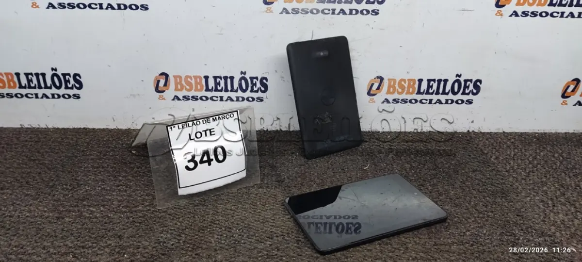 LOTE 340 - 02 TABLETS MARCA DELL SEM CARREGADOR. (NO ESTADO) ATENÇÃO! FAZER A VISITAÇÃO ANTES DE ARREMATAR, NÃO SABEMOS SE FUNCIONA, LEILÃO NÃO TEM GARANTIA E NEM DEVOLUÇÃO, SUJEITO A POSSÍVEIS AVARIAS VISÍVEIS/OCULTAS E/OU AUSÊNCIA DE COMPONENTES.