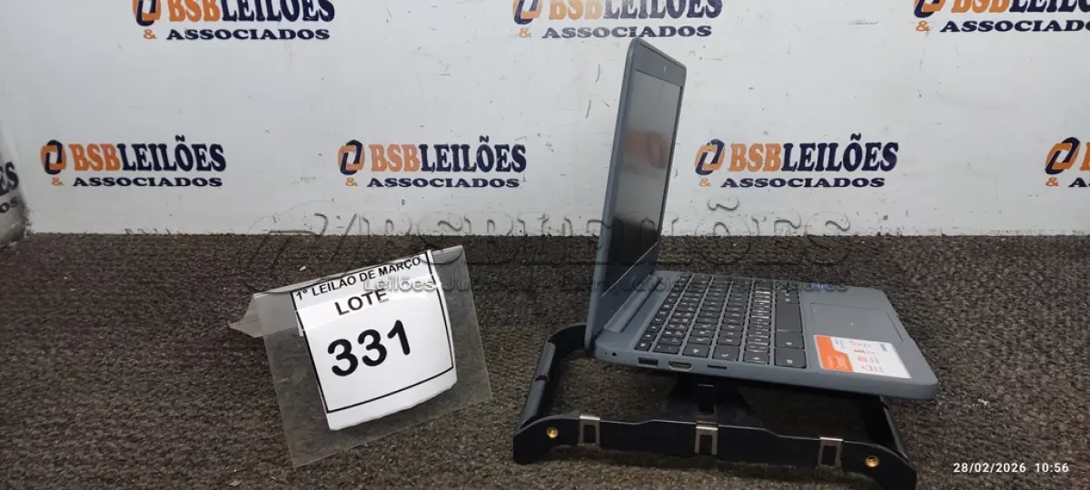 LOTE 331 - 01 NOTEBOOK 4GB DE MEMÓRIA, 16GB E.MMC TELA 11.6’’ LINHA CONNECT MARCA SAMSUNG SEM FONTE. (NO ESTADO) ATENÇÃO! FAZER A VISITAÇÃO ANTES DE ARREMATAR, NÃO SABEMOS SE FUNCIONA, LEILÃO NÃO TEM GARANTIA E NEM DEVOLUÇÃO, SUJEITO A POSSÍVEIS AVARIAS VISÍVEIS/OCULTAS E/OU AUSÊNCIA DE COMPONENTES.