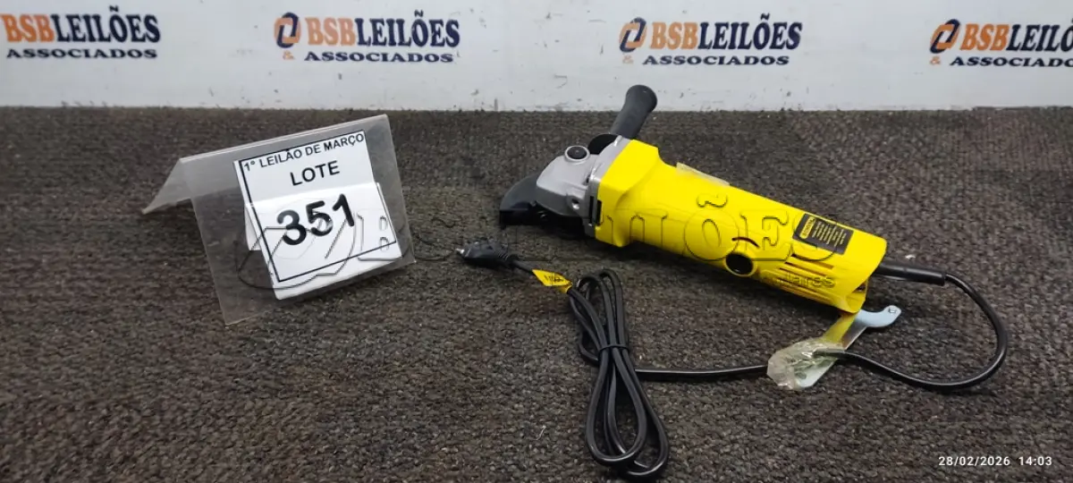 LOTE 351 - 01 ESMERILHADEIRA 220V (NOVO). (NO ESTADO) ATENÇÃO! FAZER A VISITAÇÃO ANTES DE ARREMATAR, NÃO SABEMOS SE FUNCIONA, LEILÃO NÃO TEM GARANTIA E NEM DEVOLUÇÃO, SUJEITO A POSSÍVEIS AVARIAS VISÍVEIS/OCULTAS E/OU AUSÊNCIA DE COMPONENTES.