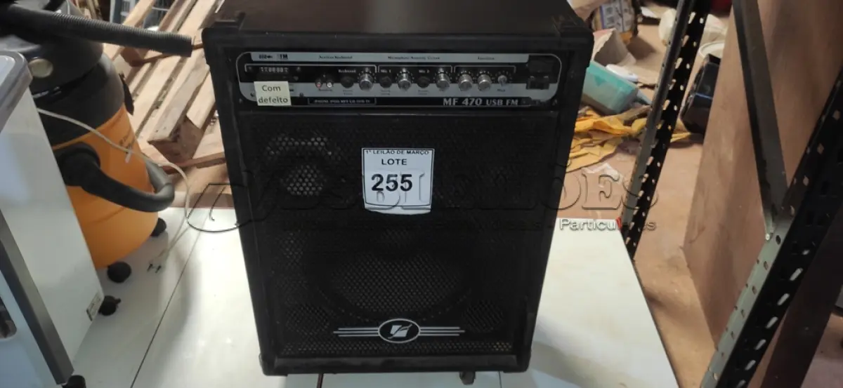 LOTE 255 - 01 CAIXA DE SOM AMPLIFICADORA MARCA FRAHM. (NO ESTADO) ATENÇÃO! FAZER A VISITAÇÃO ANTES DE ARREMATAR, NÃO SABEMOS SE FUNCIONA, LEILÃO NÃO TEM GARANTIA E NEM DEVOLUÇÃO, SUJEITO A POSSÍVEIS AVARIAS VISÍVEIS/OCULTAS E/OU AUSÊNCIA DE COMPONENTES.