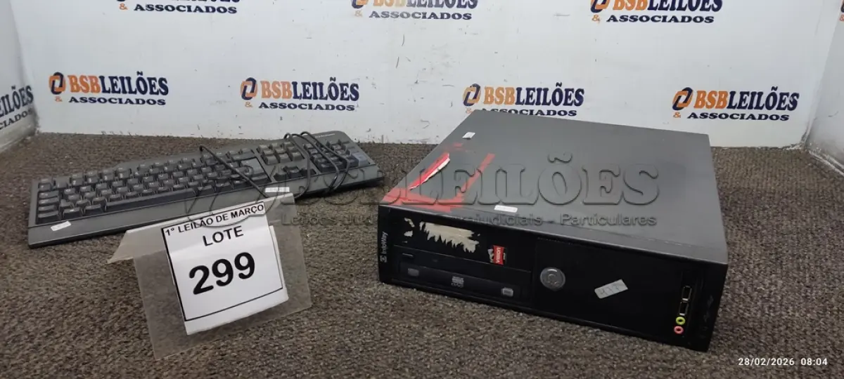 LOTE 299 - 01 CPU INFORWAY 4GB HD 500, 01 MOUSE, 01 TECLADO, 01BASE DE CPU, 01 CABO DE FORÇA. (NO ESTADO) ATENÇÃO! FAZER A VISITAÇÃO ANTES DE ARREMATAR, NÃO SABEMOS SE FUNCIONA. LEILÃO NÃO TEM GARANTIA E NEM DEVOLUÇÃO, SUJEITO A POSSÍVEIS AVARIAS VISÍVEIS/OCULTAS E/OU AUSÊNCIA DE COMPONENTES.