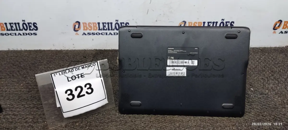 LOTE 323 - 01 NOTEBOOK 2GB DE MEMÓRIA, 16GB E.MMC TELA 11.6’’ LINHA CONNECT MARCA SAMSUNG SEM FONTE. (NO ESTADO) ATENÇÃO! FAZER A VISITAÇÃO ANTES DE ARREMATAR, NÃO SABEMOS SE FUNCIONA, LEILÃO NÃO TEM GARANTIA E NEM DEVOLUÇÃO, SUJEITO A POSSÍVEIS AVARIAS VISÍVEIS/OCULTAS E/OU AUSÊNCIA DE COMPONENTES.