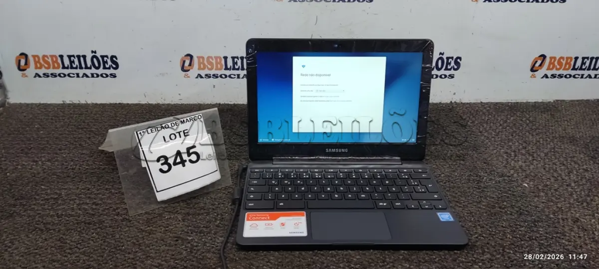 LOTE 345 - 01 NOTEBOOK 2GB DE MEMÓRIA, 16GB E.MMC TELA 11.6’’ LINHA CONNECT MARCA SAMSUNG SEM FONTE. (NO ESTADO) ATENÇÃO! FAZER A VISITAÇÃO ANTES DE ARREMATAR, NÃO SABEMOS SE FUNCIONA, LEILÃO NÃO TEM GARANTIA E NEM DEVOLUÇÃO, SUJEITO A POSSÍVEIS AVARIAS VISÍVEIS/OCULTAS E/OU AUSÊNCIA DE COMPONENTES.